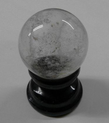 画像1: 天然石水晶丸玉40mm置物 大理石台座付