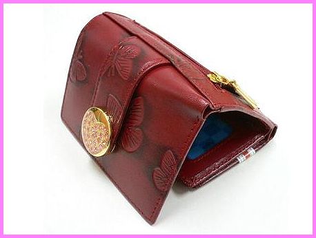 画像: AGIS蝶柄型押しラインストーン入りハート　ショート財布