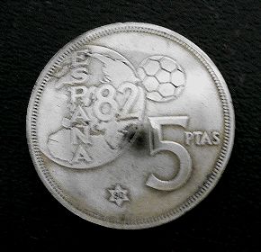 画像1: スペイン５ペセタb　コインコンチョ　直径23mm