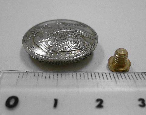 画像: スペイン５ペセタa　コインコンチョ　直径23mm