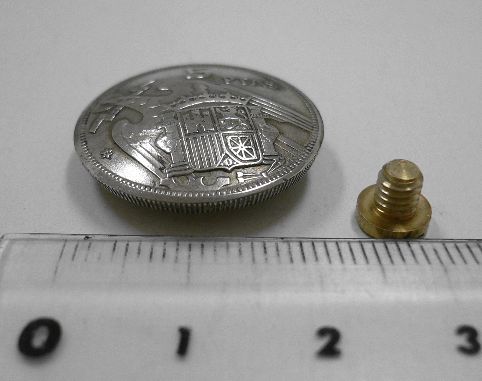 画像: スペイン５ペセタa　コインコンチョ　直径23mm
