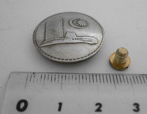 画像: マレーシア２０センc　コインコンチョ　直径24mm
