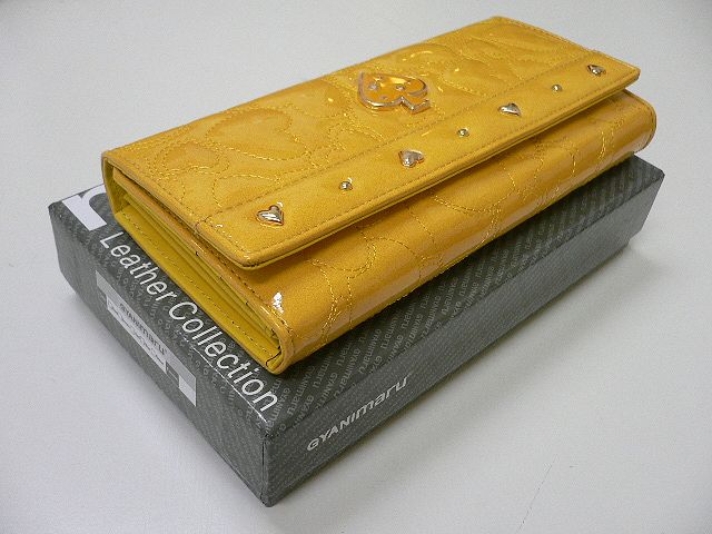 画像: GYANImaruスペードマーク ハートキルティング　ロング財布　イエロー