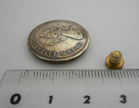 画像: 香港５０セントb　コインコンチョ　直径23mm